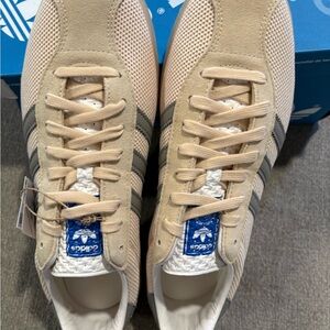 Adidas Men's Beige and Gray Sneakers